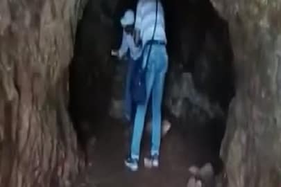 এই সেই গুহা