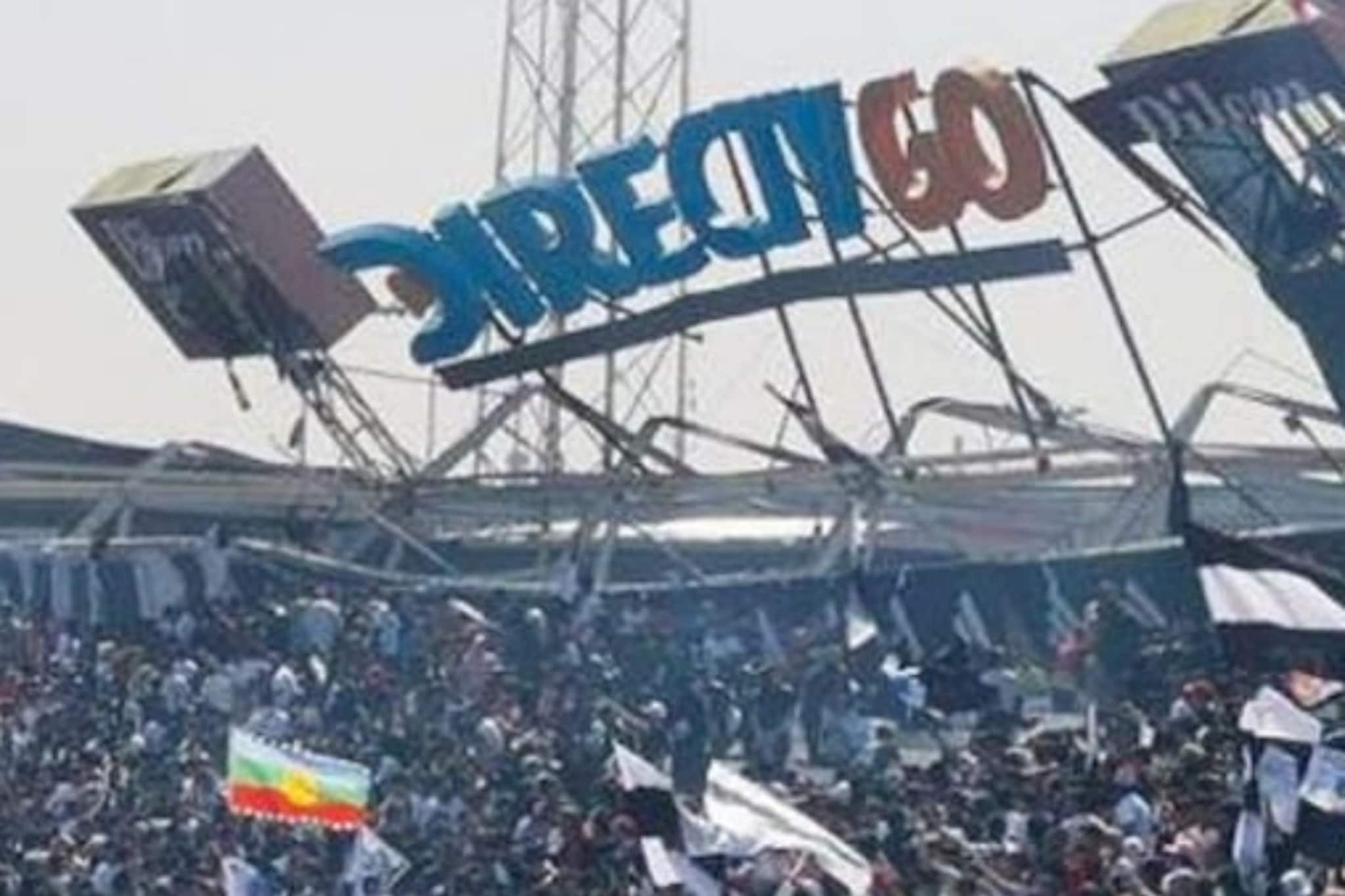 চিলিতে ভেঙে পড়ল ফুটবল স্টেডিয়ামের ছাদ, দুর্ঘটনার মুহূর্তের ভিডিও দেখলে শিউরে উঠ