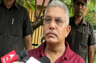 দিলীপ ঘোষকে ঘিরে বিক্ষোভ