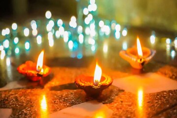 উৎসব হোক নিরাপদ, বিপদ থেকে বাঁচতে রাতে বাজি পোড়ানোর সময়ে মেনে চলুন কয়েকটি নিয়ম!