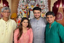 দাদার মহাসপ্তমী! অভিষেক ডালমিয়ার বাড়িতে মহা সপ্তমীর বিকেলে বোর্ড প্রেসিডেন্ট দাদার মহাসপ্তমী! অভিষেক ডালমিয়ার বাড়িতে মহা সপ্তমীর বিকেলে বোর্ড প্রেসিডেন্ট