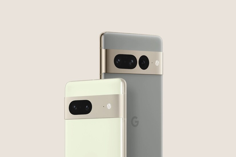 Google Pixel 7 সিরিজের ফোনে ব্যবহার করা হয়েছে বিভিন্ন ধরনের আধুনিক ও উন্নত ফিচার। Google Pixel 7 সিরিজের ফোনে ব্যবহার করা হয়েছে টেনসর জি২ চিপ। জানা গিয়েছে যে Google Pixel 7 সিরিজের ফোনের ফ্রন্ট ক্যামেরাতে বিভিন্ন ধরনের পরিবর্তন করা হয়েছে। কিন্তু Google Pixel 7 সিরিজের ফোনের ডিজাইন অনেকটা Google Pixel 6 ফ্ল্যাগশিপ ফোনের মতো, যা আগের বছর লঞ্চ করা হয়েছিল। এক নজরে দেখে নেওয়া যাক দাম এবং সমস্ত খুঁটিনাটি। 