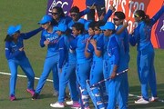 ব্যাটে স্মৃতি, বলে রেনুকা! লঙ্কাকে উড়িয়ে এশিয়া চ্যাম্পিয়ন ভারতের মেয়েরা