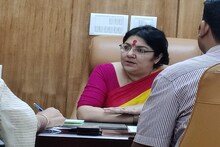 সরিয়ে দেওয়া হল সুদীপকে, চেয়ারম্যানের দায়িত্বভার গ্রহণ করলেন লকেট চট্টোপাধ্যায়