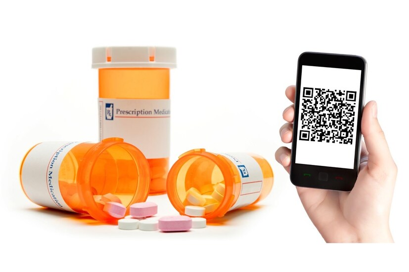 ‘ট্র্যাক অ্যান্ড ট্রেস’ কী? ওষুধের প্যাকেটের গায়ে বারকোড বা কিউআর কোড থাকবে। গ্রাহক কিউআর কোড স্ক্যান করে দেখে নেবেন তাঁর কেনা ওষুধ আসল নাকি জাল! প্রাথমিকভাবে সবচেয়ে বেশি বিক্রি হওয়া ৩০০টি ওষুধের প্যাকেটে কিউআর কোড লাগানো হচ্ছে। এর মধ্যে থাকছে ব্যাপকভাবে বিক্রি হওয়া অ্যান্টিবায়োটিক, কার্ডিয়াক, ব্যথা-নিরাময় ওষুধ এবং অ্যান্টি-অ্যালার্জিক ওষুধ।