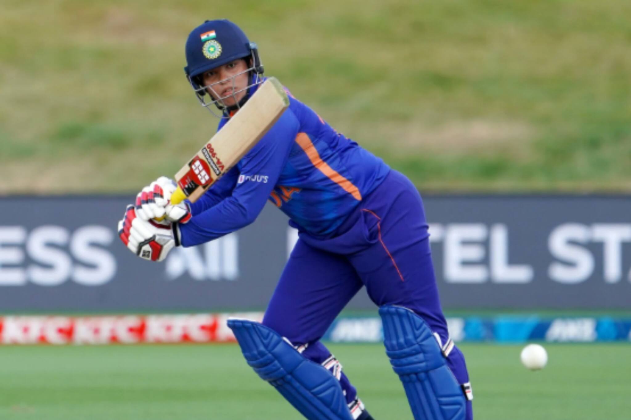 ভারত-পাকিস্তানে ম্য়াচে সান স্ট্রোকে আক্রান্ত রিচা ঘোষ, চিকিসা চলছে বাংলার মেয়ের