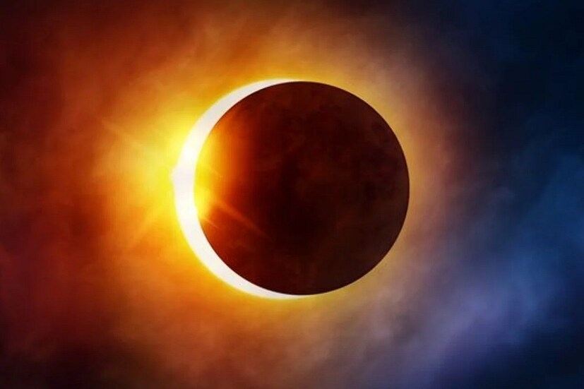 গ্রহণ শেষ হওয়ার পর অর্থাৎ সময় পূর্ণ হওয়ার পর ঘর, দোকান প্রভৃতি ভাল ভাবে ধুয়ে পরিষ্কার করে নিতে হবে। সম্ভব হলে নুন মেশানো জল দিয়ে পুরো ঘর ধুয়ে ফেলতে হবে। এর পরে, নিজে স্নান করে, দেব মূর্তির স্নান করতে হবে। এরপর খাদ্যদ্রব্যের ওপর গঙ্গাজল ছিটিয়ে পবিত্র করে নিতে হবে। গ্রহণের প্রভাব সব ধরনের গ্রহণ যেমন সূর্যগ্রহণ এবং চন্দ্রগ্রহণের ক্ষেত্রে প্রযোজ্য।