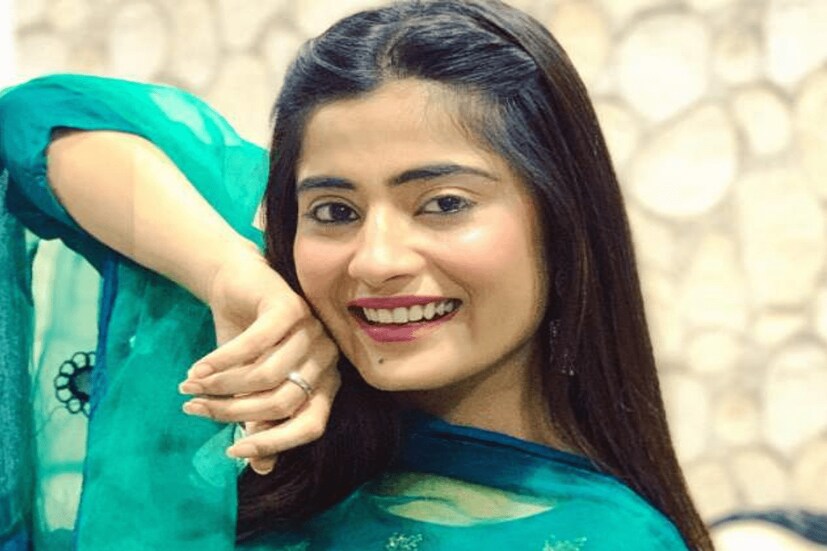 তেজাজি নগর থানার সাইবাগ কলোনির বাড়ি থেকে অভিনেত্রীর মৃতদেহ উদ্ধার করা হয়েছে।মামলার তথ্য দিতে গিয়ে এসিপি মতি রেহমান জানান যে,'তেজাজি নগর থানা এলাকা থেকে খবর পাওয়া গিয়েছে বৈশালী ঠক্কর নামে এক টিভি অভিনেত্রী গলায় ফাঁস দিয়ে আত্মহত্যা করেছেন। তাই আমরা ঘটনাস্থলে পৌঁছে তার সুইসাইড নোট উদ্ধার করেছি৷ সুইসাইড নোট পড়ে মনে হচ্ছে যে মনোকষ্টে ভুগছিলেন তিনি। তাকে হয়রানি করেছিলেন তার প্রাক্তন প্রেমিক৷ এর বিরুদ্ধে ব্যবস্থা নেওয়া হবে।