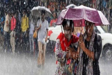 আগামী ২ ঘণ্টায় বজ্রবিদ্যুৎ-সহ বৃষ্টি রাজ্যের তিন জেলায়! আবহাওয়ার লেটেস্ট আপডেট