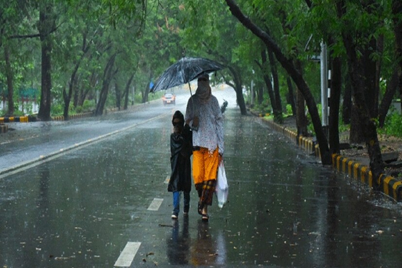বাতাসে আপেক্ষিক আর্দ্রতার পরিমাণ সর্বাধিক ৯৫ শতাংশ। সার্বিকভাবে কলকাতায় বৃষ্টিপাত হয়েছে ৭.৮ মিলিমিটার। সর্বাধিক বৃষ্টি হয়েছে বেলগাছিয়া এলাকায়।