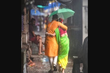 শুধু ষষ্ঠী নয়, ঠাকুর দেখা মাটি হবে যে দিনগুলোতে...প্ল্যান করুন বুঝে