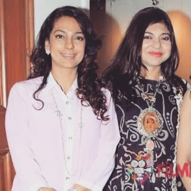 অলকা ইয়াগনিকের সঙ্গে পুরনো ফ্রেম। 