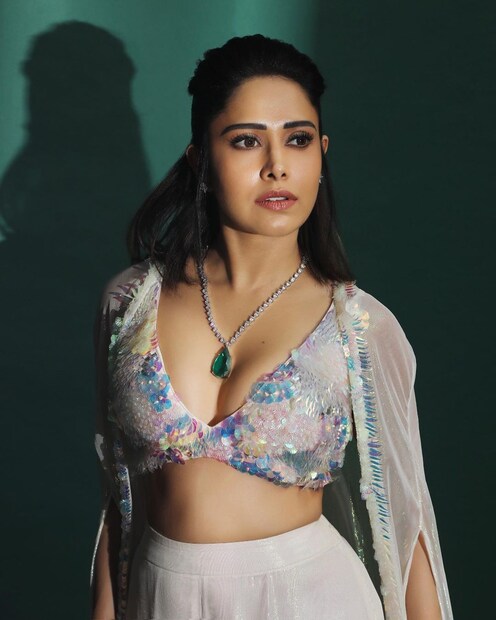 ‘প্যায়ার কা পঞ্চনামা’ সিরিজে তাঁর অভিনয় নজর কেড়েছিল দর্শকের। আয়ুষ্মান খুরানার সঙ্গে তাঁর ‘ড্রিম গার্ল’ ছবি বক্স অফিসে হিট হয়