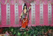 চাকরি নেই!দেবতাদের জানাচ্ছে নারদ!বাঁকুড়ার নারদ পুজো করলেই মিলছে চাকরি! অবাক ঘটনা