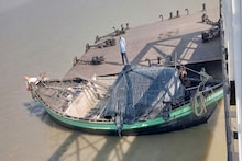 রূপনারায়ণের বুক থেকে অবৈধভাবে বালিকাটার অভিযোগে গ্রেফতার ১৪ জন