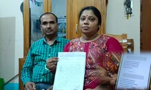 মোবাইলে ডাউনলোড করতে বলল ‘এই’ পরিচিত অ্যাপ, তারপরেই গায়েব এত্ত টাকা মোবাইলে ডাউনলোড করতে বলল ‘এই’ পরিচিত অ্যাপ, তারপরেই গায়েব এত্ত টাকা