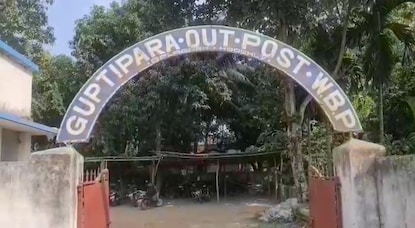 ঘটনায় তিনজনকে আটক করেছে গুপ্তিপাড়া থানার পুলিশ