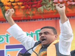 'কাক' বনাম 'বাঘ'! ফিরহাদ হাকিমের বক্তব্যকে হাতিয়ার করে অখিলকে 'কাক' বলে কটাক্ষের ব্যাখ্যা দিলেন শুভেন্দু অধিকারী 