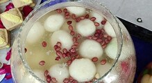 কাঁচা বাদাম রসগোল্লা! গান নয়, এবার রসগোল্লায় বাদাম! মন মজেছে বাঙালির! কাঁচা বাদাম রসগোল্লা! গান নয়, এবার রসগোল্লায় বাদাম! মন মজেছে বাঙালির!