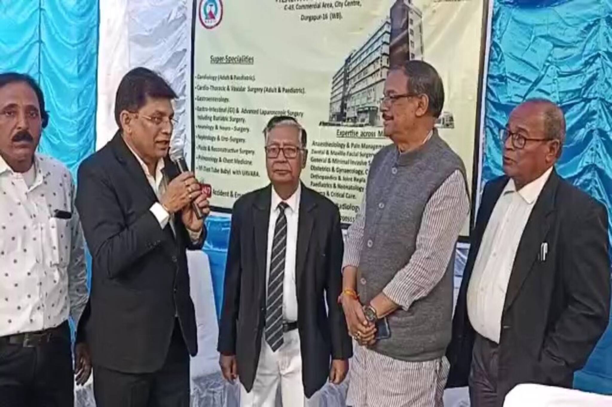 আইনজীবীদের জন্য বিনামূল্যে স্বাস্থ্য পরীক্ষা, ছিলেন আইনমন্ত্রী নিজেও