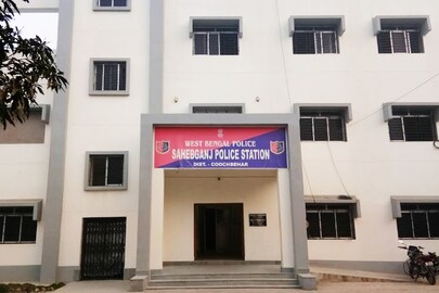 প্রকাশ্য দিবালোকে পাট ব্যবসায়িকে মারধর ও ছিনতাই