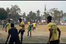 টানটান উত্তেজনা! মাজদিয়ায় আয়োজিত নকআউট ফুটবল ম্যাচ