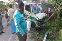 মমতার নির্দেশের পর তাড়াহুড়োয় বিপত্তি, শীতবস্ত্র নিয়ে নয়ানজুলিতে ম্যাটাডোর মমতার নির্দেশের পর তাড়াহুড়োয় বিপত্তি, শীতবস্ত্র নিয়ে নয়ানজুলিতে ম্যাটাডোর