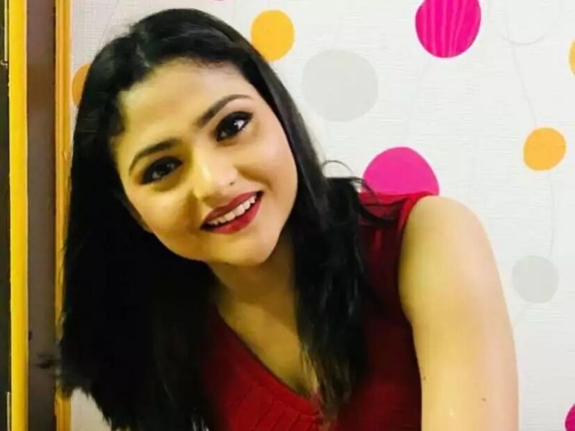 তবে তার শরীরের অন্যান্য ভাইটালস স্বাভাবিক রয়েছে ৷ এটাই সব থেকে বড় পাওনা ৷ চার চিকিৎসকের একটি দল যথাসাধ্য চেষ্টা করছেন যাতে সঙ্কট মুক্ত হতে পারেন ঐন্দ্রিলা শর্মা ৷ ফাইল ছবি ৷