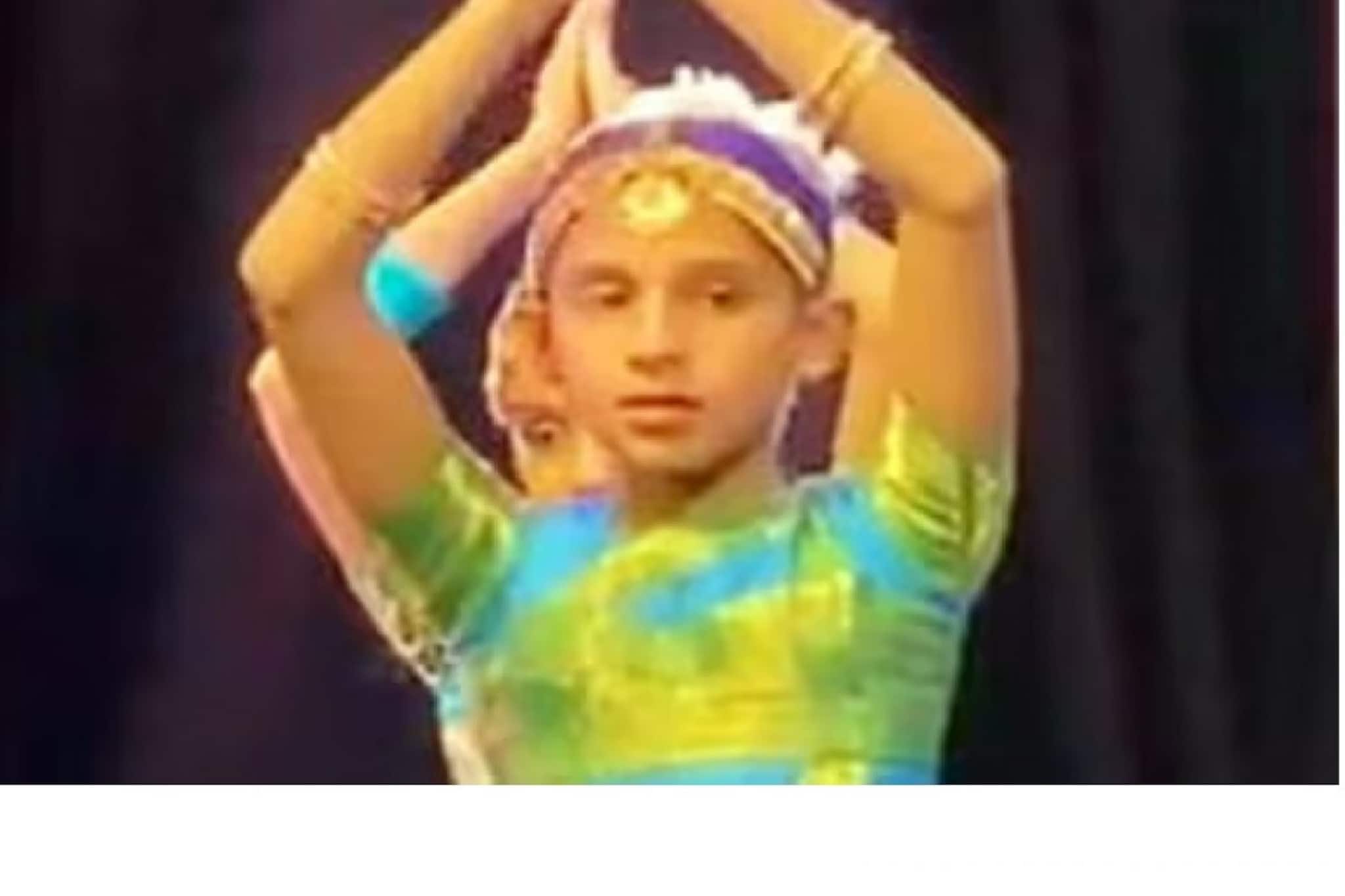 ব্রিটেনের প্রধানমন্ত্রী,ভারতীয় সংস্কৃতি তাঁদের রক্তে,শাস্ত্রীয় নৃত্যে মেয়ে