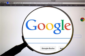 সব খোঁজেন Google-এ, কিন্তু ভুলেও ‘এই’ সব জিনিস গুগল সার্চে দেবেন না!
