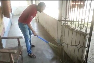 শিক্ষকও
