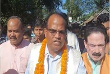 গ্রেফতারি পরোয়ানা জারি হতেই আদালতে হাজির কেন্দ্রীয় মন্ত্রী, পেলেন জামিন