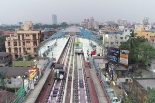 জোকা তারাতলা রুটে মিলল যাত্রী পরিষেবার অনুমতি৷ 