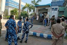 ফের করুণাময়ীতে ধুন্ধুমার এসএসসি নিয়ে, এবার দাবি উঠল নতুন নিয়োগ পরীক্ষার ফের করুণাময়ীতে ধুন্ধুমার এসএসসি নিয়ে, এবার দাবি উঠল নতুন নিয়োগ পরীক্ষার