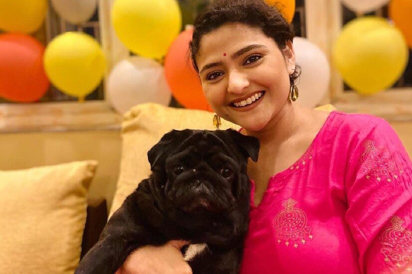 জ্ঞান ফেরার পর চোখ খুলে দেখলেন, চারদিকে সাদা আলো। তিনি বুঝতে পারছিলেন না তিনি কোথায় আছেন। চারপাশ থেকে ধীরে ধীরে আওয়াজ পেতে শুরু করেন। তখন তিনি বোঝেন, তিনি বেঁচে আছেন। তার পর আইসিইউতে রাখা হয়েছিল তাঁকে। সেই কষ্টটা পেরোনোর পর তাঁর মনে হয়, ''এর পর আর যা আসবে, আমি লড়ে নেব।''