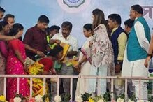 অব্যবস্থার পুনরাবৃত্তি নয়, মন্ত্রীর হাতেই এবার শীতবস্ত্রের দায়িত্ব অব্যবস্থার পুনরাবৃত্তি নয়, মন্ত্রীর হাতেই এবার শীতবস্ত্রের দায়িত্ব