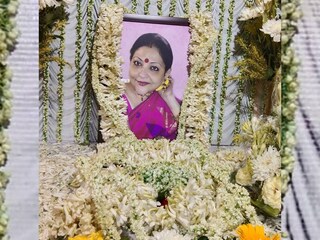 শ্রদ্ধাঞ্জলি নিবেদন করা হল প্রয়াত অভিনেত্রী সোনালি চক্রবর্তীর প্রতি