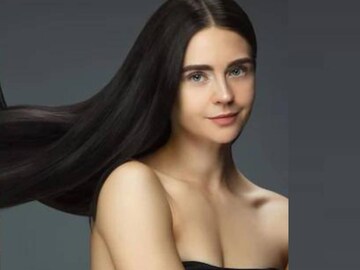 বিশেষজ্ঞরাও বলেন, আয়ুর্বেদিক ভেষজে ভরপুর মেহেন্দি চুলের রঙের সেরা বিকল্প