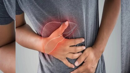 লিভারের সঙ্গে যুক্ত সবচেয়ে বড় স্বাস্থ্য সমস্যা হল ফ্যাটি লিভার ডিজিজ লিভারের সঙ্গে যুক্ত সবচেয়ে বড় স্বাস্থ্য সমস্যা হল ফ্যাটি লিভার ডিজিজ