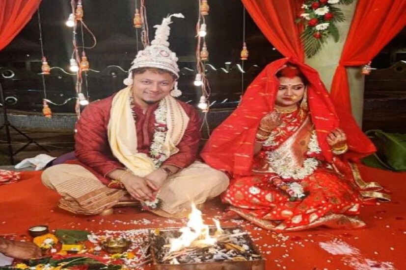 বিয়ের মরশুমের আরও একটি বিয়ের খবর সোশ্যাল মিডিয়ায় ভাইরাল হয়েছে সেটি হল ৷ বিবি চৌধুরানি ধারাবাহিকের নায়িকা নিবেদিতা বিশ্বাস বিয়ে করলেন ৷ তিনি সাত পাকে বাঁধা পড়লেন ৷ ছবি সৌজন্যে ইনস্টাগ্রাম ৷