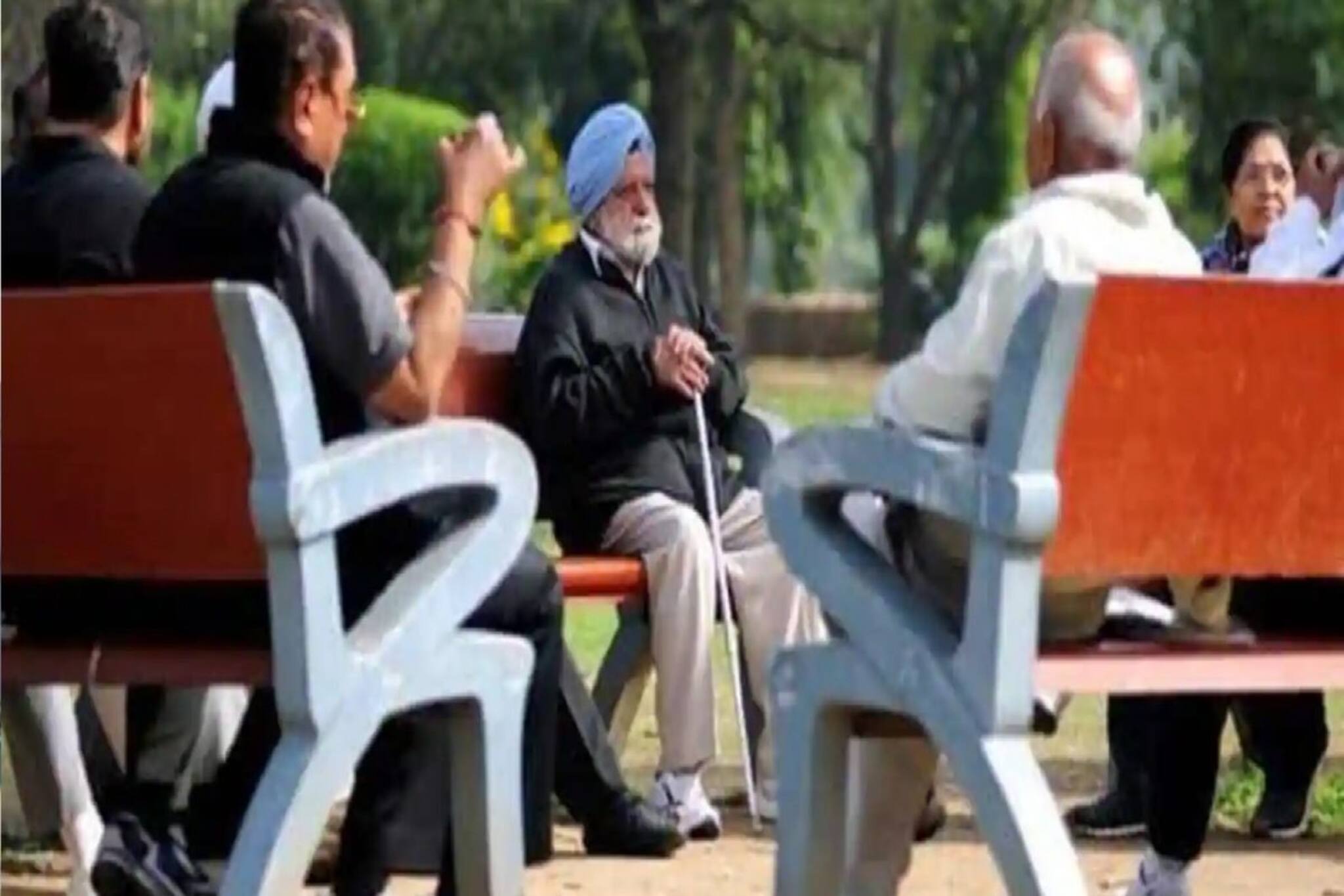 জীবন শংসাপত্র জমা দিতে পারেন ইপিএস পেনশনভোগীরা অ্যাপে কয়েক ক্লিকেই, জানুন