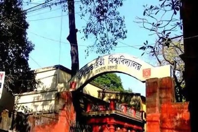 রবীন্দ্র ভারতীতে বৈঠক