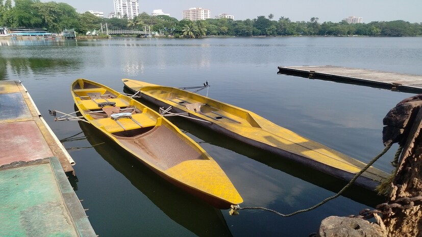 রবিবার সকালে সর্বনিম্ন তাপমাত্রা ছিল ২১.২ ডিগ্রি সেলসিয়াস, স্বাভাবিকের চেয়ে এক ডিগ্রি কম। গতকাল বিকেলে সর্বোচ্চ তাপমাত্রা ছিল ৩১.৭ ডিগ্রি সেলসিয়াস। স্বাভাবিকের এক ডিগ্রি বেশি। বাতাসে আপেক্ষিক আর্দ্রতার পরিমাণ ৪৩ থেকে ৯৬ শতাংশ। বৃষ্টি হয়নি।