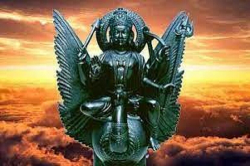 শনিদেব কুম্ভ রাশির স্বামী তাই শনির এই রাশিতে সূর্য, বুধ ও শুক্রের অবস্থানের ফলে কুম্ভর জাতক-জাতিকারা খুব উপকার পেতে চলেছেন ৷ এই সময়ে ভাগ্যের পূর্ণ সমর্থন পেতে চলেছেন ৷ প্রতীকী ছবি ৷