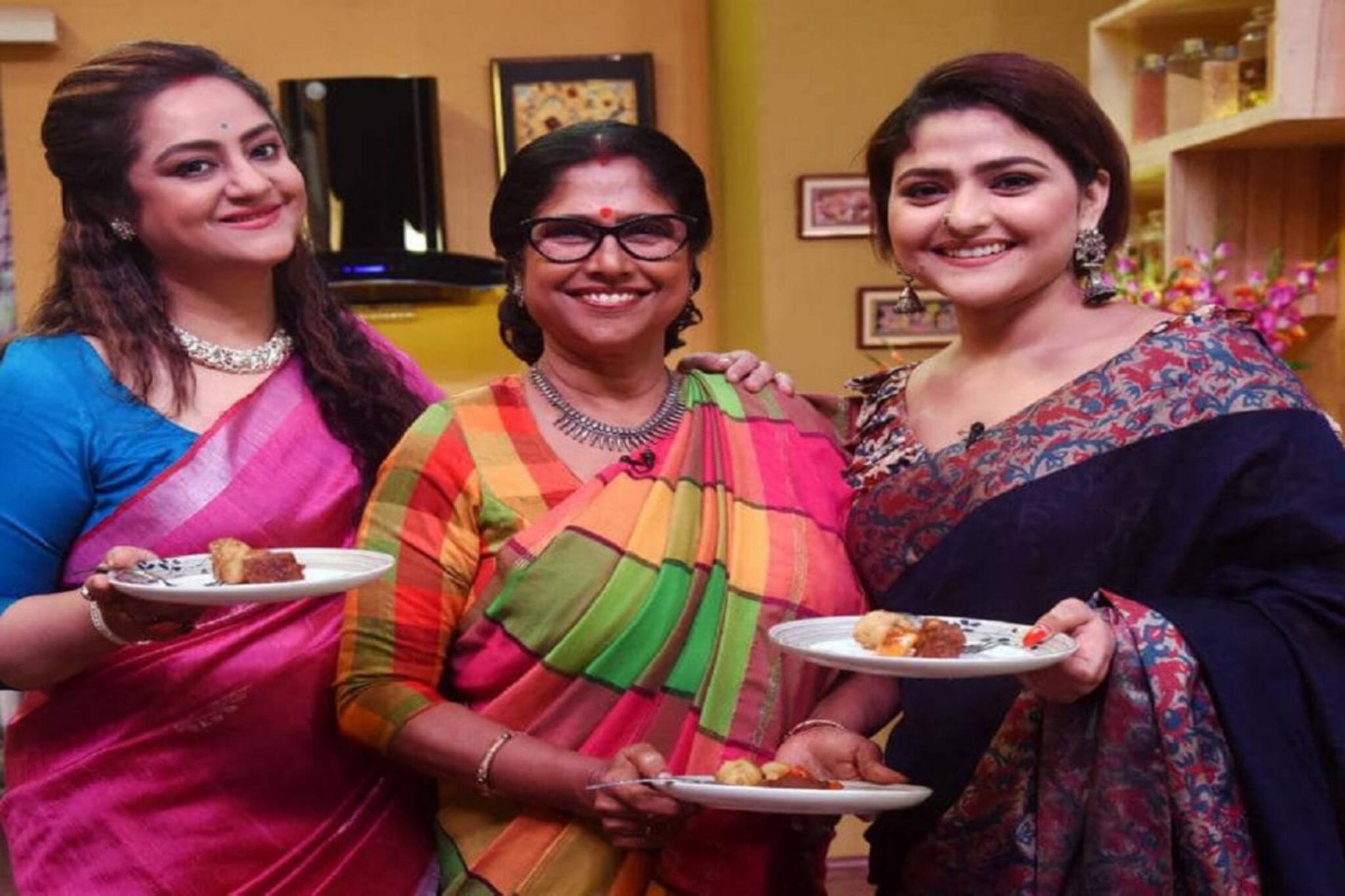 ভেন্টিলেশনে লড়ছে ঐন্দ্রিলা, সুদীপার খোলা চিঠি যেন দলা পাকানো কান্না! পড়ুন চিঠি