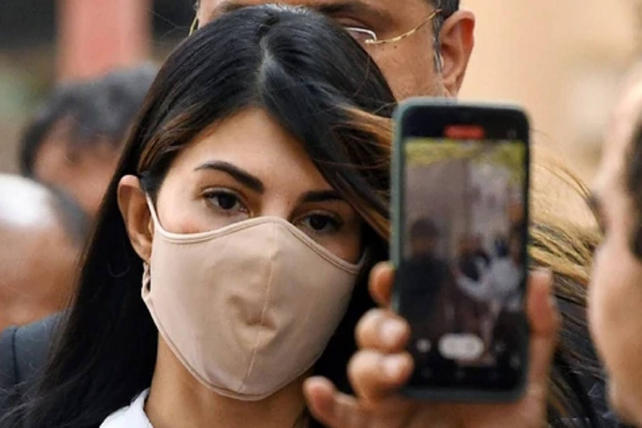 ২০০ কোটির তছরুপের মামলায় জামিনের আবেদন! পাতিয়ালা হাউস কোর্টে হাজির জ্যাকলিন