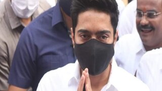 এক ডাকে অভিষেক নিয়ে আজ রিভিউ বৈঠক করবেন অভিষেক বন্দ্যোপাধ্যায় এক ডাকে অভিষেক নিয়ে আজ রিভিউ বৈঠক করবেন অভিষেক বন্দ্যোপাধ্যায়