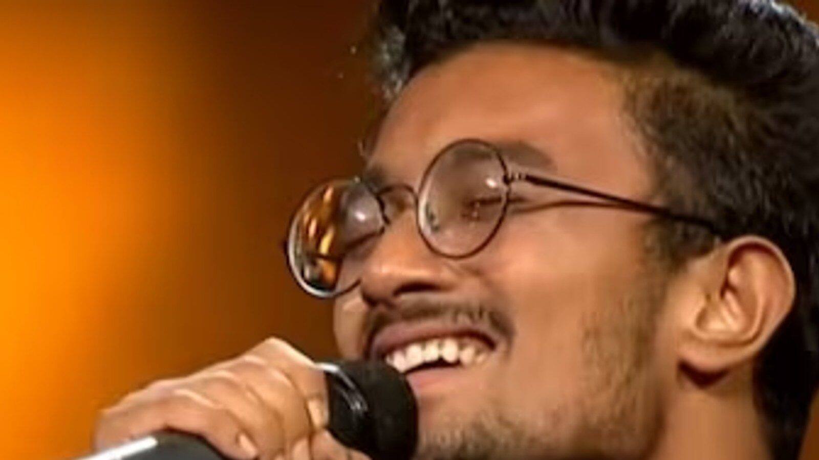 আশিকি থ্রি-তে গাইবেন ইন্ডিয়া আইডল-এর ঋষি সিং! কুমার শানুর বড় ঘোষণা আশিকি থ্রি-তে গাইবেন ইন্ডিয়া আইডল-এর ঋষি সিং! কুমার শানুর বড় ঘোষণা