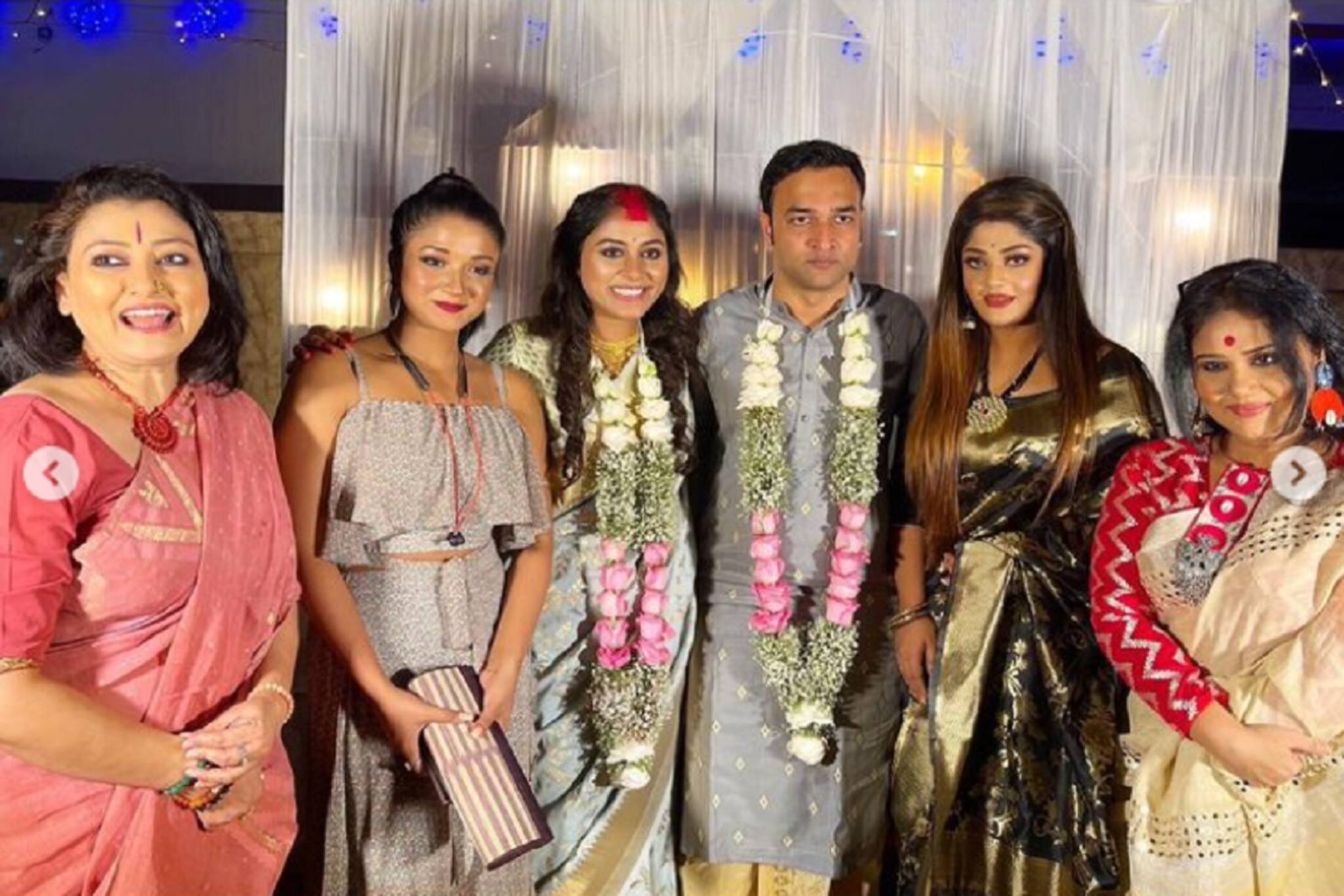'ফড়িংয়ের মা'-এর বিয়ে! শাঁওলি-প্রতীকের পাশে ‘আলতা ফড়িং’-এর গোটা টিম, রইল ছবি