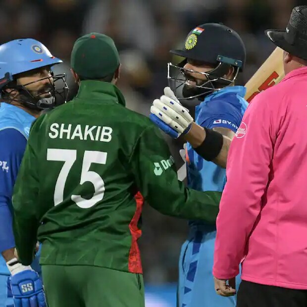 এরই মধ্যে শাকিব আল হাসানকে অবসর নিয়েও প্রশ্ন শুনতে হল। তিনি অবশ্য জানিয়ে গেলেন, এখনও তিনি ফিট। তাই বাংলাদেশের হয়ে খেলতে চান। আপাতত অবসর নিয়ে কোনও ভাবনা নেই তাঁর।